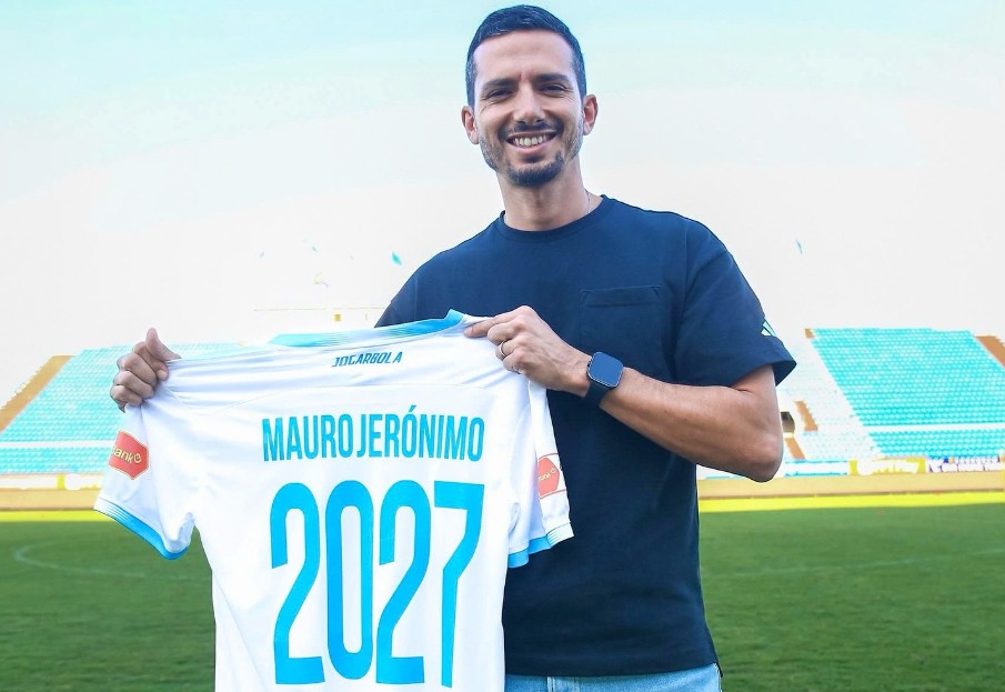 Nam Định bổ nhiệm HLV Mauro Jeronimo, quyết tâm cải thiện phong độ