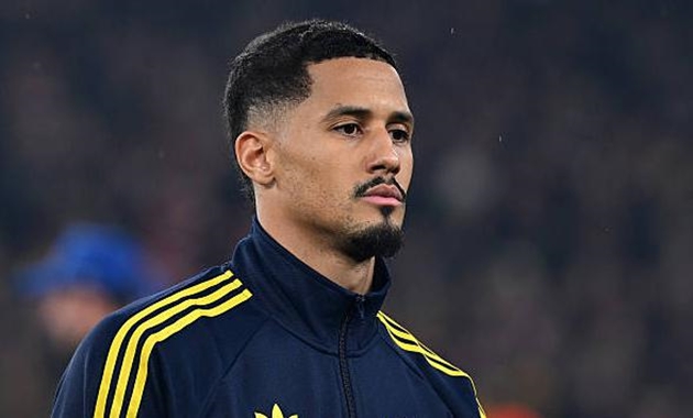 Arteta tiết lộ tình hình của Saliba sau trận hòa Chelsea