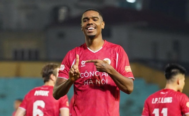 CAHN lâm nguy vì mất chân sút chủ lực trước đại chiến Beijing Guoan