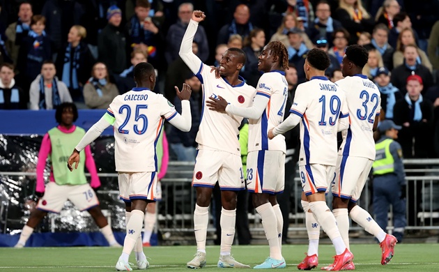 Chelsea thuộc đẳng cấp khác tại Conference League