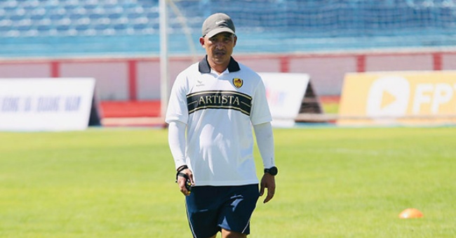 Cựu tuyển thủ Cao Sỹ Cường trở thành trợ lý cho HLV Văn Sỹ Sơn tại SLNA