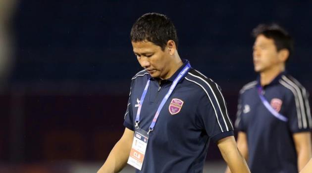 Điểm tin bóng đá Việt Nam 2/10: 3 HLV mất việc tại V-League; Lộ diện cầu thủ xuất sắc nhất tháng 9