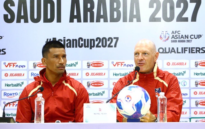 Đội trưởng tuyển Nepal muốn đổi áo với Đặng Văn Lâm