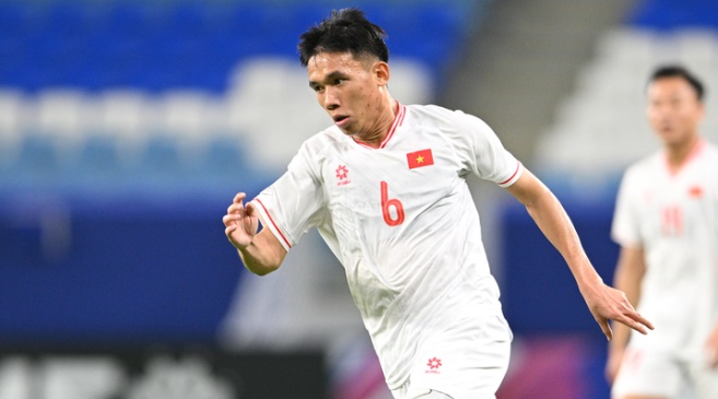 ĐT Việt Nam nhận tin dữ, Minh Khoa nghỉ thi đấu dài hạn