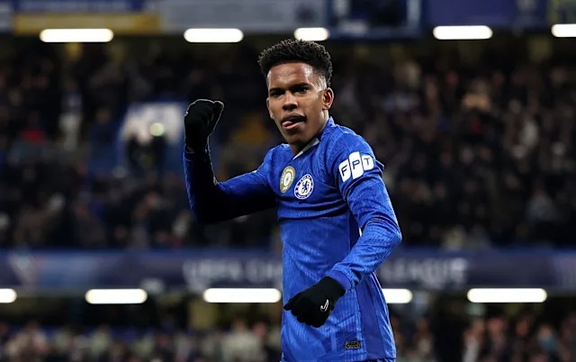 Estevao tỏa sáng ngoạn mục, Chelsea thận trọng nuôi dưỡng ngôi sao tương lai