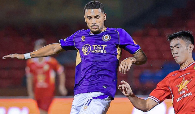 Hà Tĩnh quật ngã Hà Nội: “Chảo lửa” Núi Hồng thổi bay khí thế của Kewell