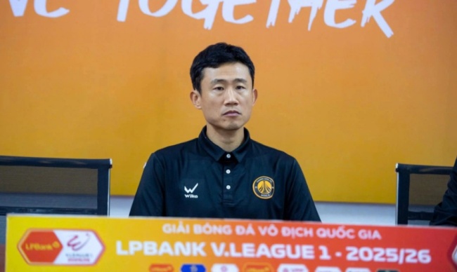 HLV Choi Won-kwon quyết tâm giúp Thanh Hóa đua vô địch