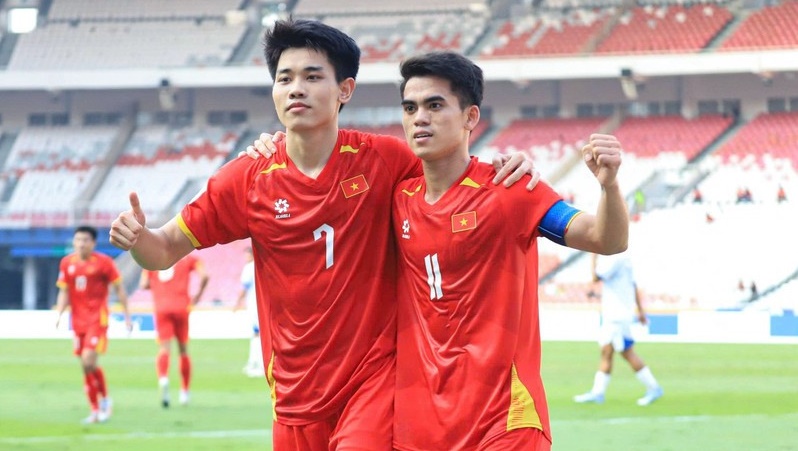 HLV Kim Sang-sik chốt danh sách U22 Việt Nam, loại Bùi Vĩ Hào