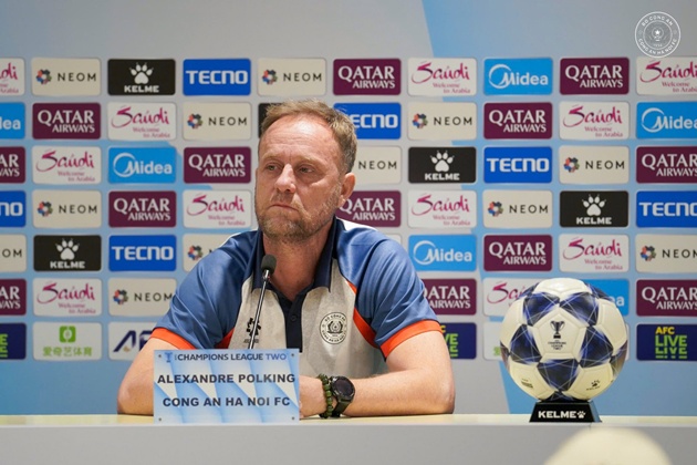 HLV Polking đặt mục tiêu cùng CAHN đánh bại CLB Australia