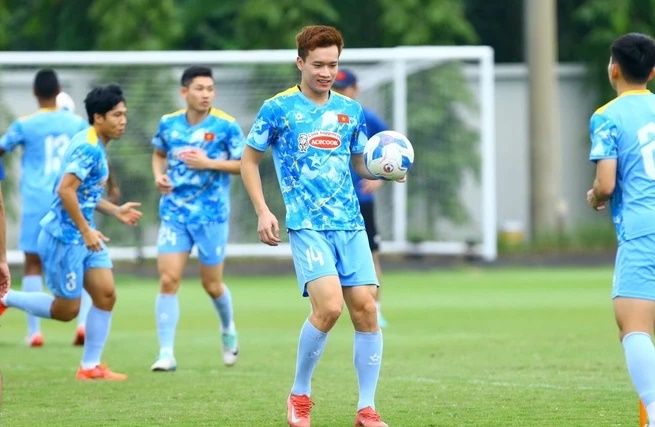 Hoàng Đức mong Quang Hải sớm trở lại tuyển Việt Nam