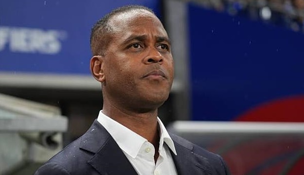 Kluivert phải loại 6 cầu thủ Indonesia trước đại chiến Iraq