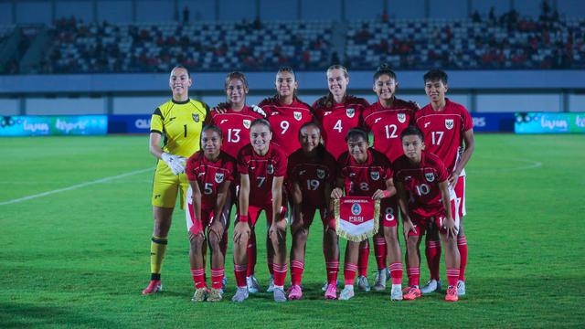 Nữ Indonesia quyết chinh phục HCV SEA Games: gọi 4 sao nhập tịch