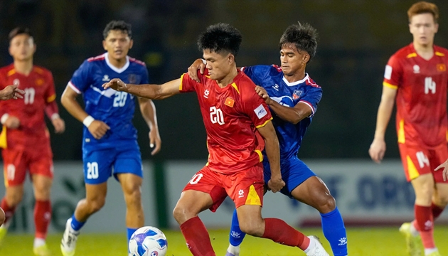 Phương án cải thiện hàng công đội tuyển Việt Nam