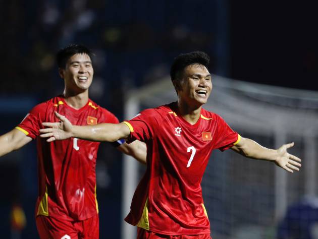 Siêu máy tính dự đoán Việt Nam dội mưa bàn thắng trước Nepal