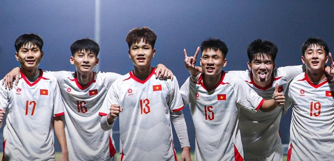 Thắng U17 Macau, U17 Việt Nam được CĐV Đông Nam Á ngợi khen