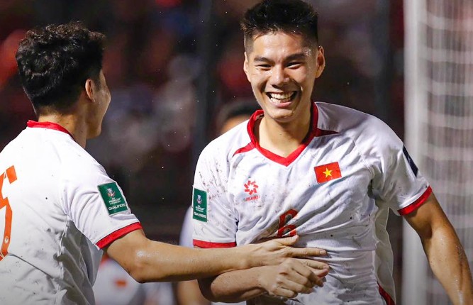 Tuyển Việt Nam: Thắng nhưng vẫn lo