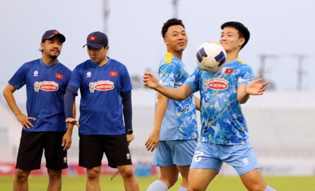 U22 Việt Nam “đóng cửa” luyện quân ở buổi tập cuối