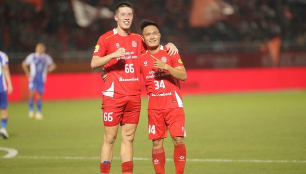 Việt kiều Anh 1m90 lập kỳ tích lịch sử ở V-League và Cúp Quốc gia