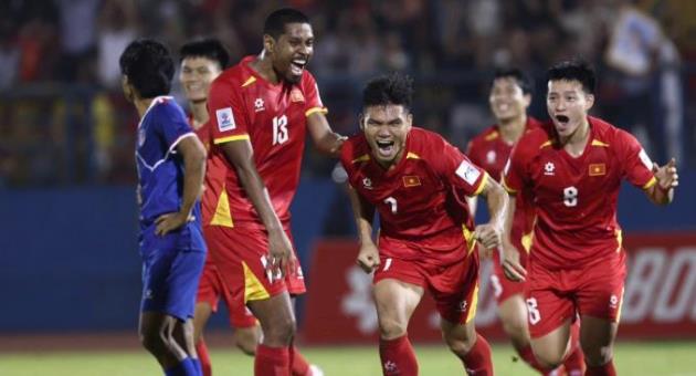 Việt Nam bỏ xa Indonesia trên bảng xếp hạng FIFA tháng 10