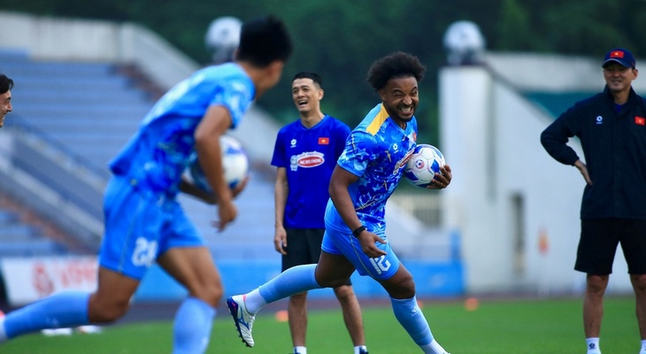 Xuân Son tái xuất tuyển Việt Nam – biểu tượng của ý chí và nghị lực