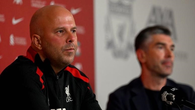 Arne Slot khẳng định sự ủng hộ từ ban lãnh đạo Liverpool