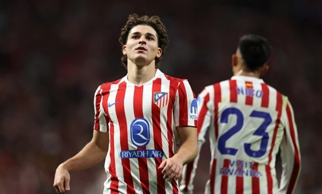 Atletico gặp khó khi làm khách trước Arsenal ở Champions League