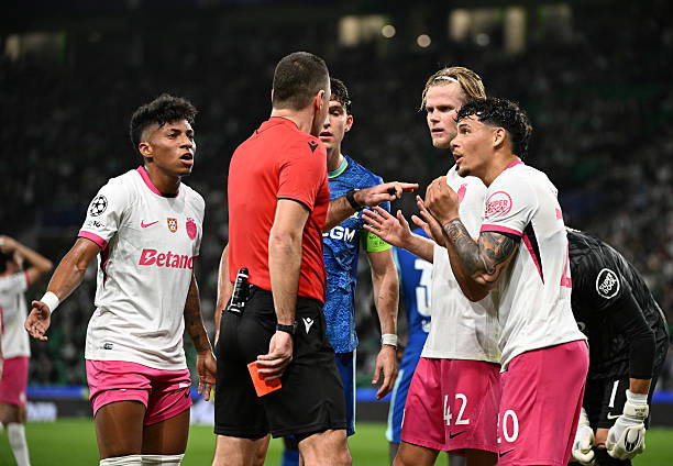 Aubameyang kiến tạo, 10 người Marseille vẫn gục ngã trước Sporting