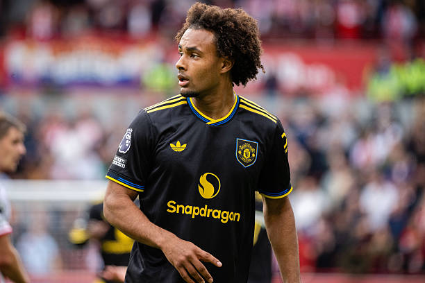 Canh bạc Joshua Zirkzee: West Ham có nên trả 30 triệu bảng cho Man United?