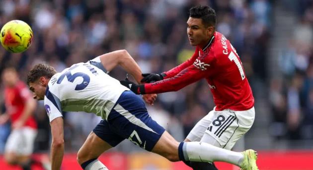 Casemiro: Trụ cột vững chắc và cũng là hồi chuông cảnh báo cho Man Utd