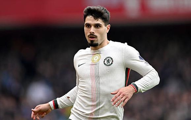 Chelsea đã đúng khi giữ lại Pedro Neto