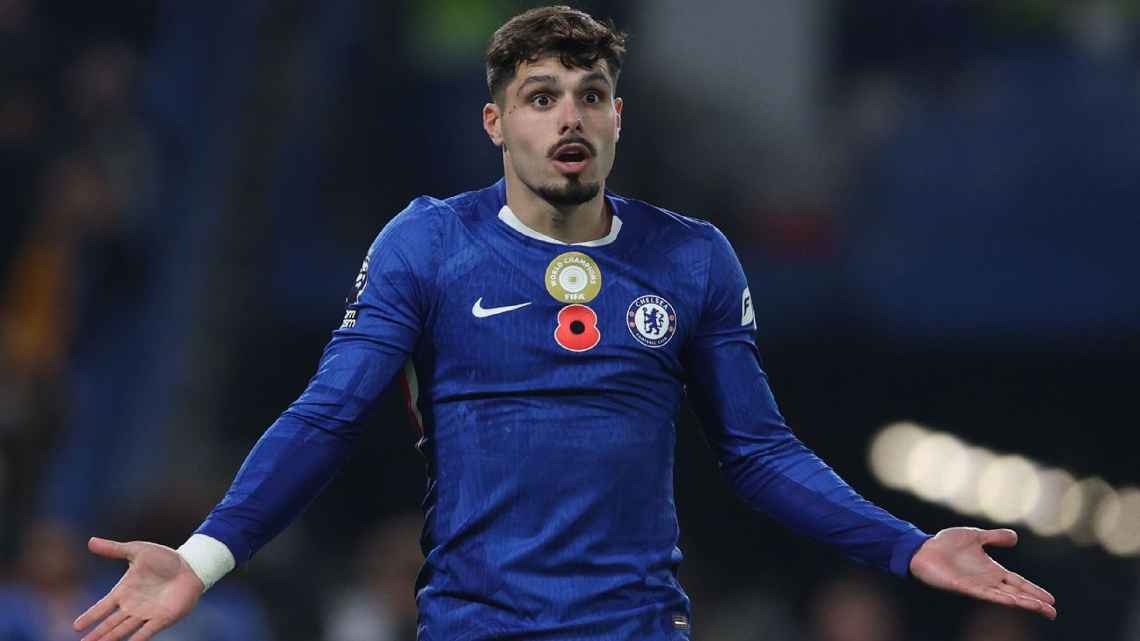 Chelsea tiến bộ nhưng chưa bứt phá, 9 thống kê nói lên tất cả