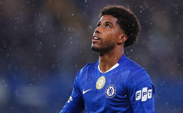 Chelsea từ chối “núi tiền” của Al-Qadsiah cho Andrey Santos