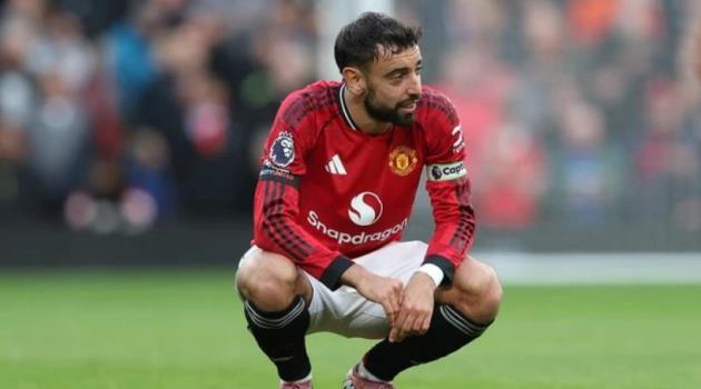 Chuyển nhượng sáng 17/10: MU báo giá 40 triệu bảng để bán Fernandes; Newcastle muốn tái hợp Anderson