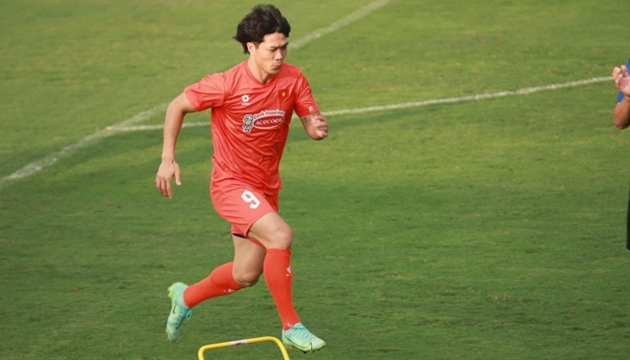 Công Phượng chính thức tái xuất, ĐT Việt Nam đủ quân cho đại chiến Malaysia