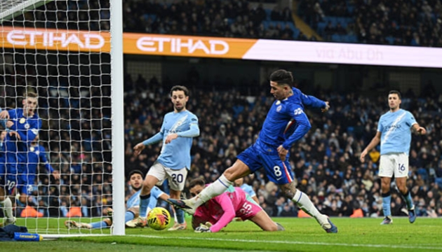 Đẳng cấp Enzo Fernandez cứu rỗi Chelsea