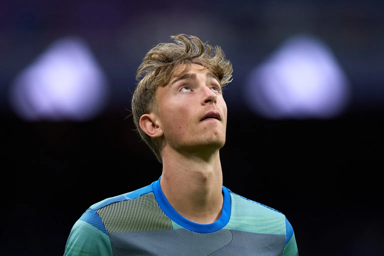 Dean Huijsen sa sút, BLĐ Real và Xabi Alonso đã có quyết định