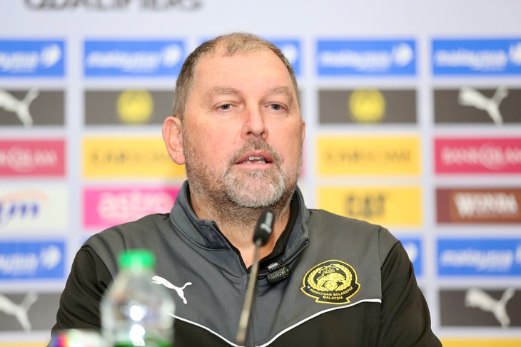 ĐT Malaysia bỏ giải, HLV Peter Cklamovski chính thức lên tiếng