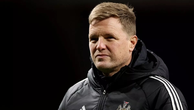 Eddie Howe từ chối MU để ở lại Newcastle