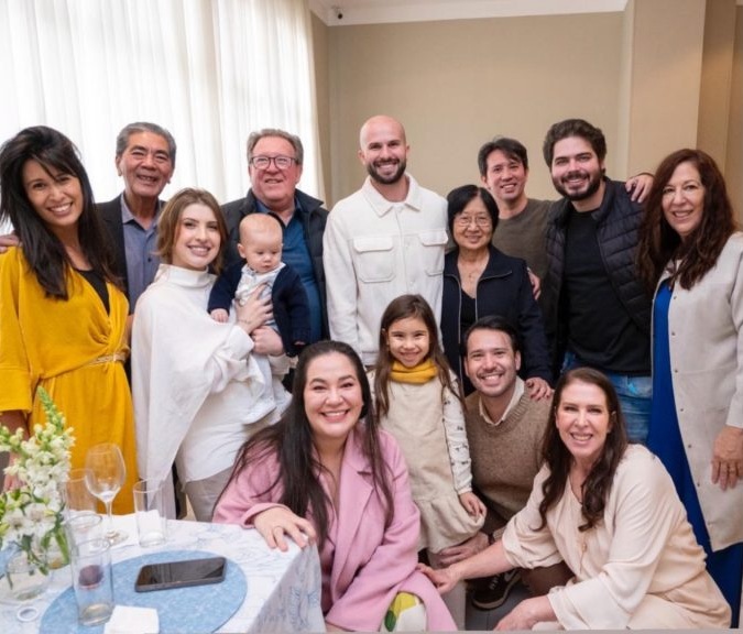 FAM gây phẫn nộ vì dùng ảnh gia đình minh oan cầu thủ nhập tịch