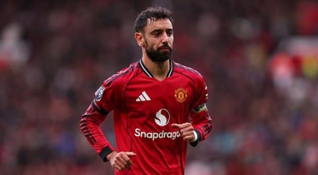 Fernandes và 3 ngôi sao MU nghỉ tập trước đại chiến với Liverpool