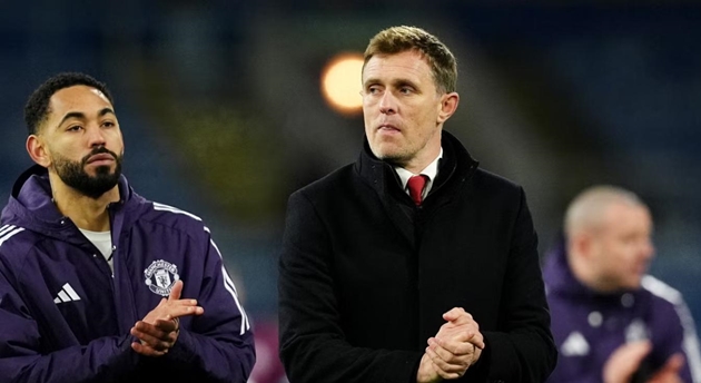 Fletcher hồi sinh hình bóng cũ trong ngày ra mắt Man United