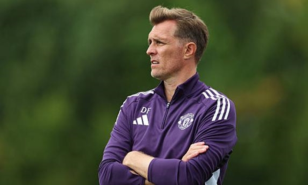 Fletcher tạm quyền sau khi MU sa thải Amorim