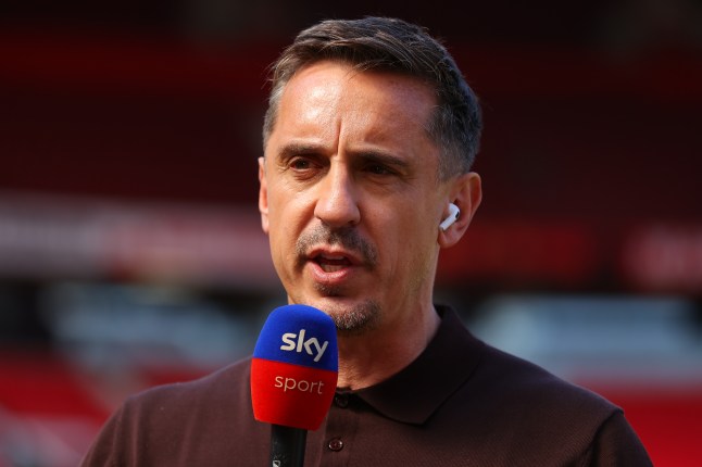 Gary Neville: Arsenal có hậu vệ cánh hay nhất Ngoại Hạng Anh