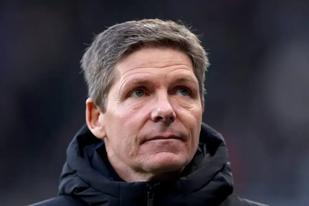 Glasner gọi tin đồn thay Amorim ở MU là vô nghĩa