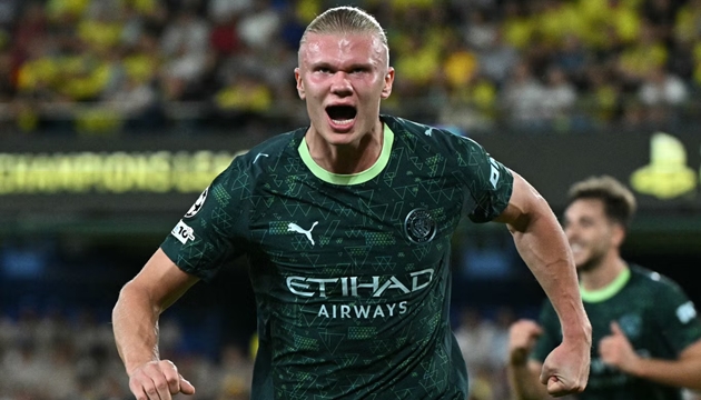 Haaland đưa Man City trở lại đường đua danh hiệu