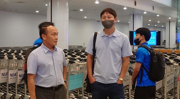 HLV Kim Sang Sik lo ngại nguy cơ mất vé Asian Cup 2027