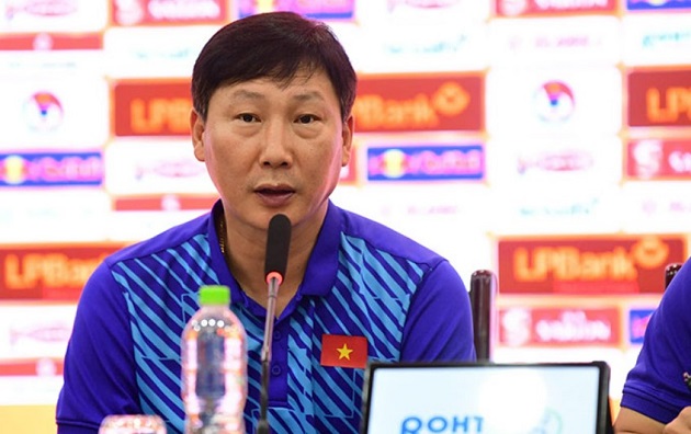 HLV Kim Sang Sik: U23 Việt Nam chịu áp lực bảo vệ ngôi vương