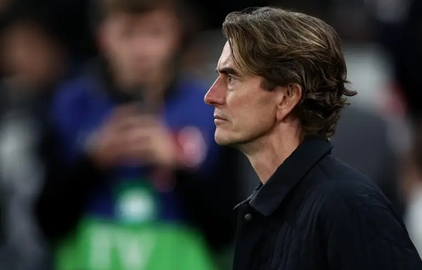 Khởi đầu tuyệt vời, nhưng thử thách giờ mới bắt đầu với Tottenham