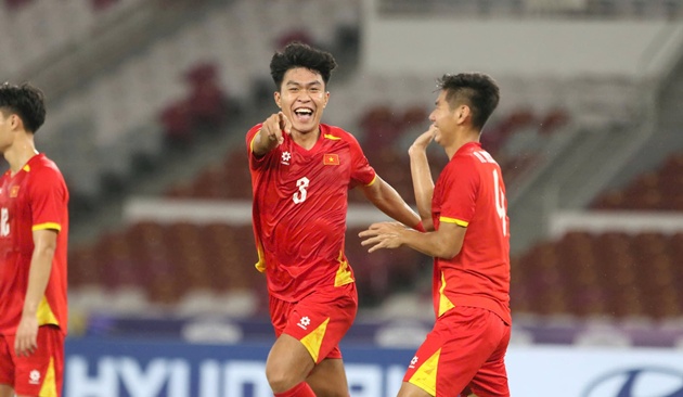 Không chiến lên ngôi: 3 pha đánh đầu đưa U23 Việt Nam vào bán kết