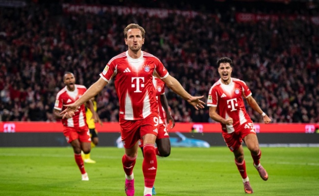 Kompany ngả mũ trước Kane, nhắc đến Messi – Ronaldo